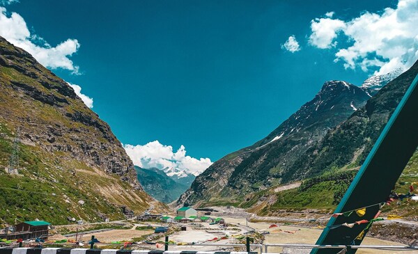 manali sissu sightseeing package, sissu to manali, sissu snow point,